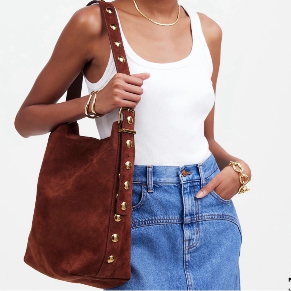 NWT madewell essential bucket tote in studded suede
